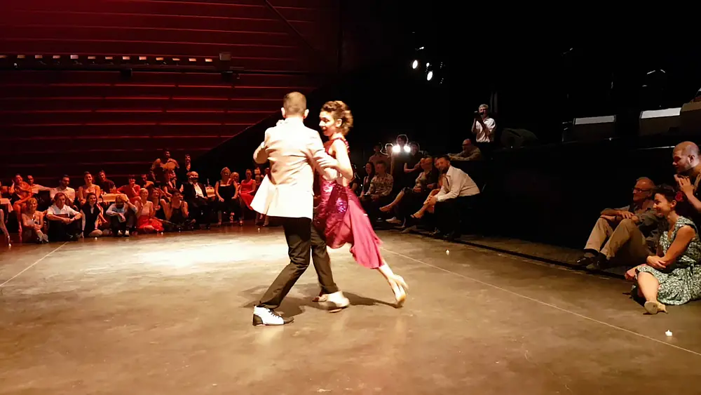 Video thumbnail for Rocio Lequio & Bruno Tombari ❤ @ Bordeaux Cité Tango Festival 2018 - Como La Margarita - Dúo ...