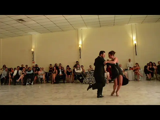 Video thumbnail for Exhibición Valesa Rivera y Alexander Sossa en Festival Bajío Tango