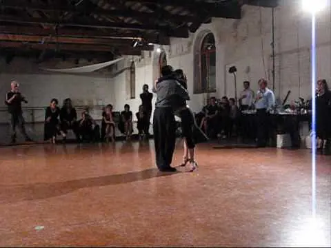 Video thumbnail for tango Paméla RAMOS ARACENA y Carlitos ESPINOZA .wmv