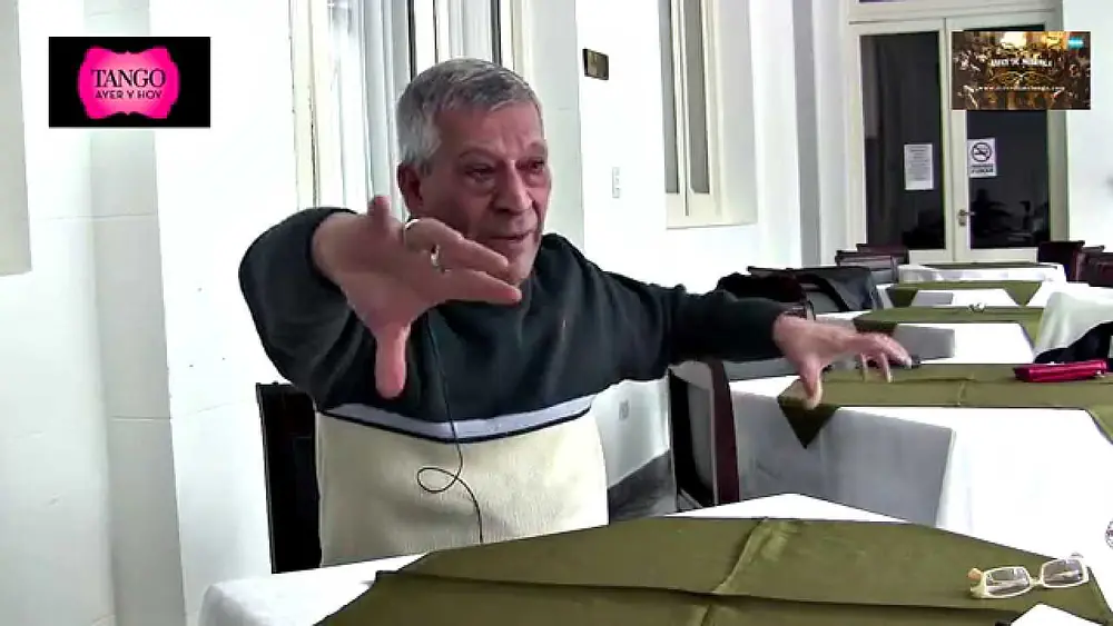 Video thumbnail for Entrevista a Raul Bravo, 84 años, maestro del baile del tango