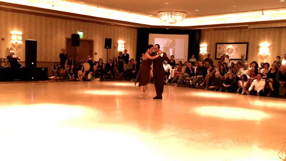 Video thumbnail for Maximiliano Cristiani & Jesica Arfenoni en Chicago Mini Tango Festival 2014