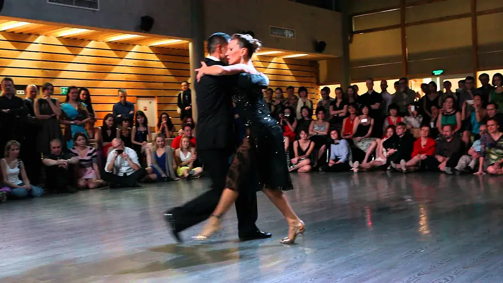 Video thumbnail for Sebastian Arce y Mariana Montes, 3/4, 29.11.2013, Matrёshka Tango Fun