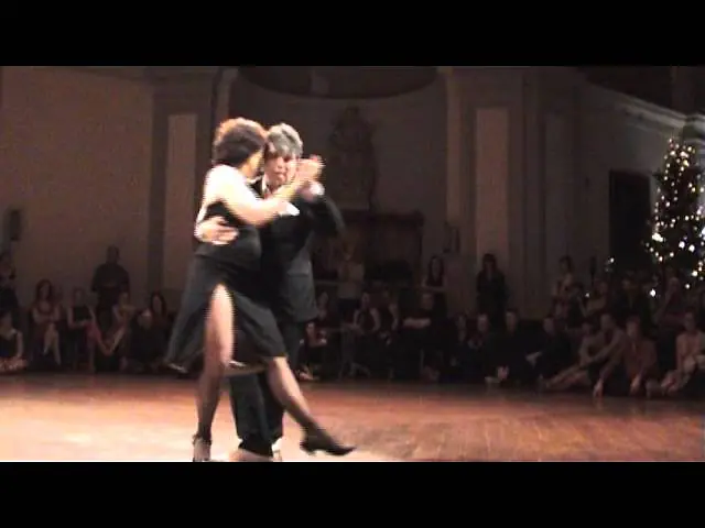 Video thumbnail for Tangomagia 2011 XIV 14 : Julio Balmaceda y Corina de la Rosa 5/5 (Dec 30)