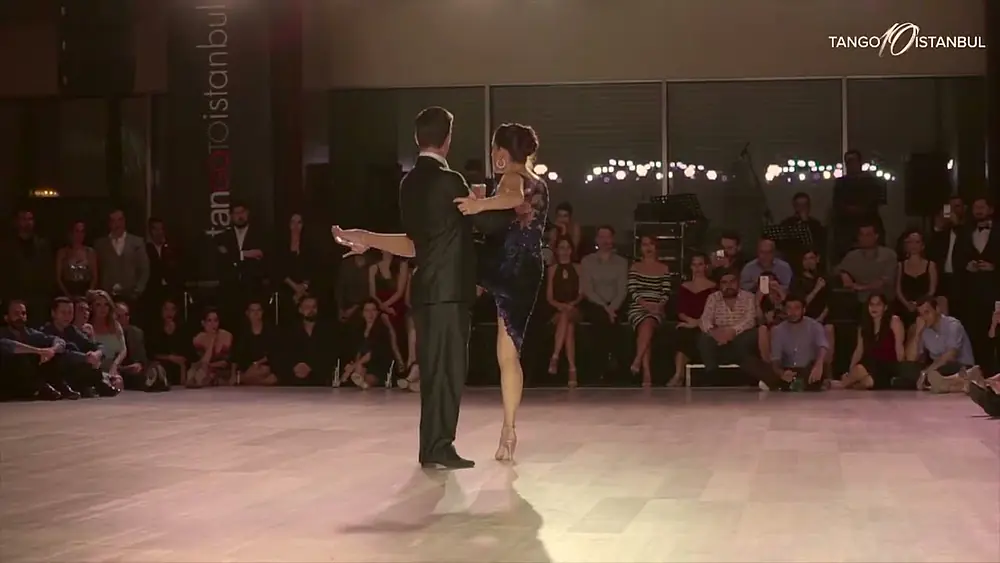 Video thumbnail for Facundo Piñero & Vanesa Villalba dance Forever Tango's A Evaristo Carriego