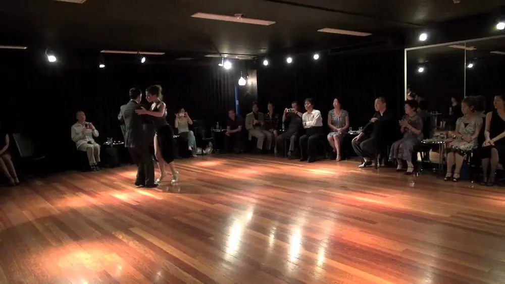 Video thumbnail for Juan Martin Carrara y Stefania Colina Performance in Tokyo on 29-Apr-2012