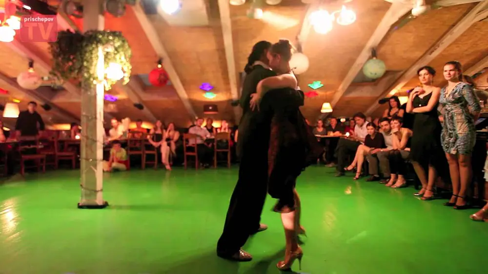 Video thumbnail for Enzo Hoces and Aurore Chadoin (2-2), Russia, Moscow, "Oro de Ley",﻿ D'Arienzo