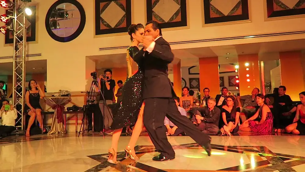 Video thumbnail for Francisco Forquera y Daiana Pujol  - 2/2 , Bangkok tango festival 2017