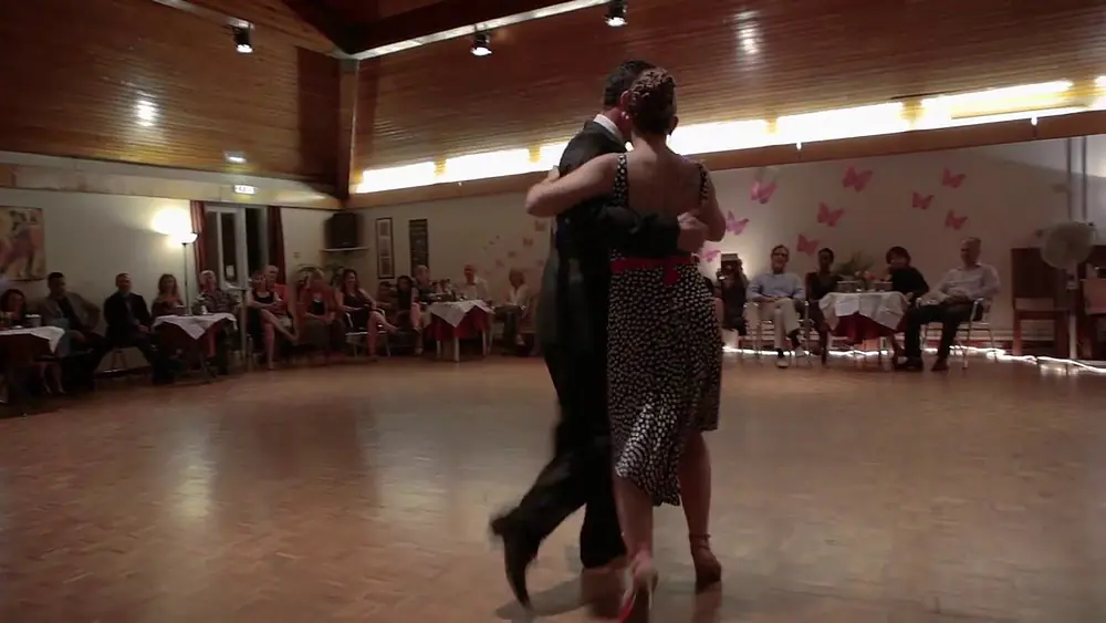 Video thumbnail for Graciela Gamba and Diego Converti at The Tango Room,14.05.2016, #3