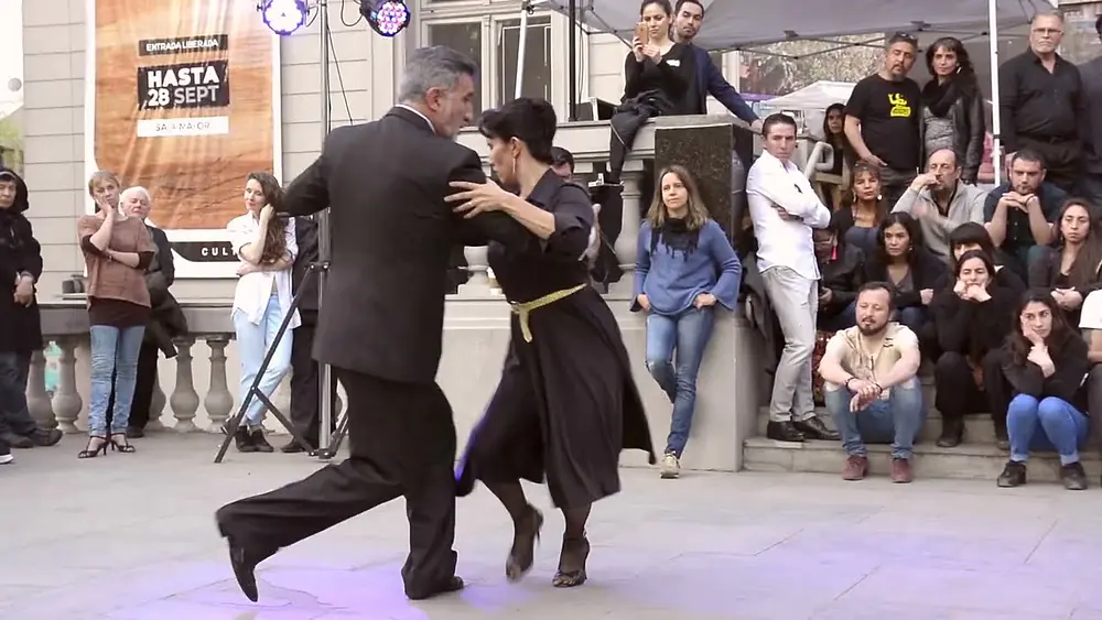 Video thumbnail for Paulina Cazabón y Jose Luis Gonzalez dance Osvaldo Pugliese's Sin lágrimas