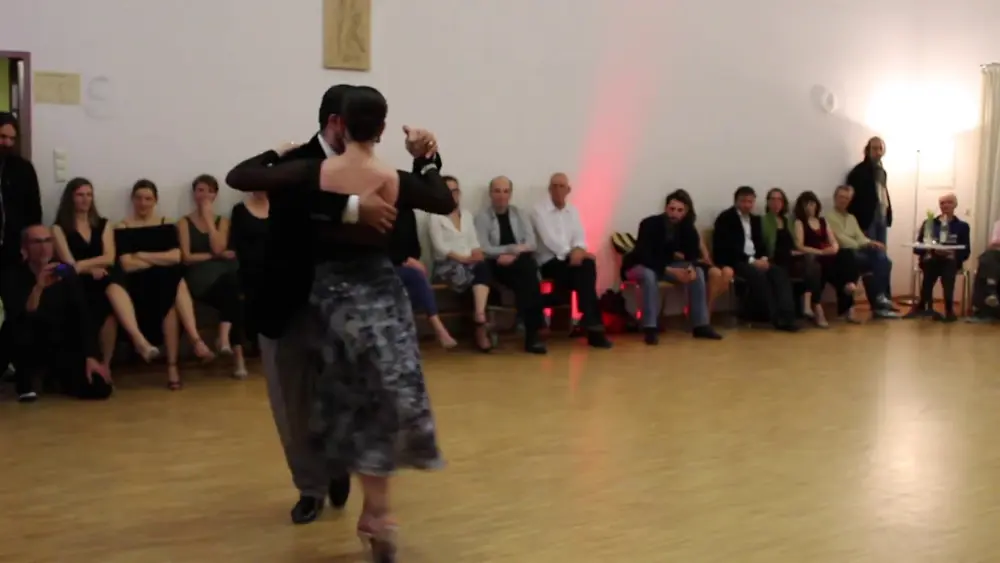 Video thumbnail for Malena Martos y John Zabala, Tango Nueve Puntos 4/4 Freiburg - Alemania