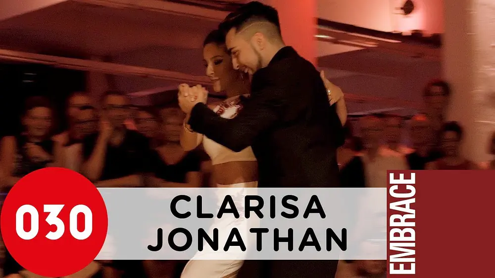 Video thumbnail for Clarisa Aragon and Jonathan Saavedra – Qué Diós te ayude #ClarisayJonathan