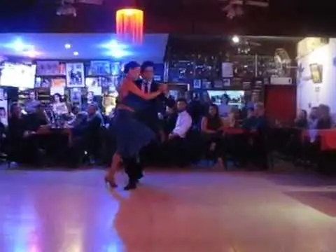 Video thumbnail for Lorena Goldstein & Cristian Joaquin Gallardo @ Tango Club Milonga