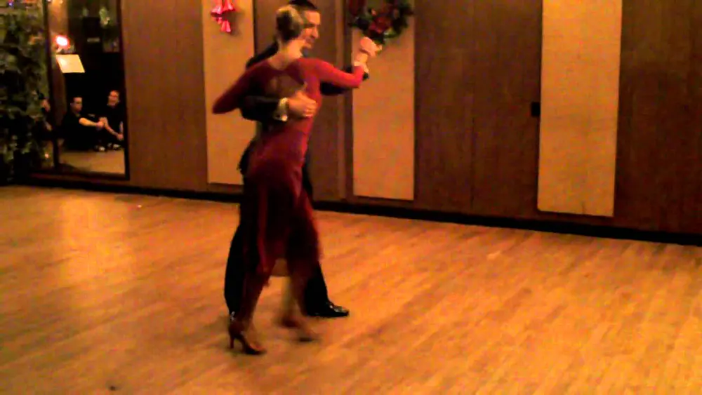 Video thumbnail for Argentine Tango: Maria Blanco & Sebastian Acosta -Esta Noche de Luna