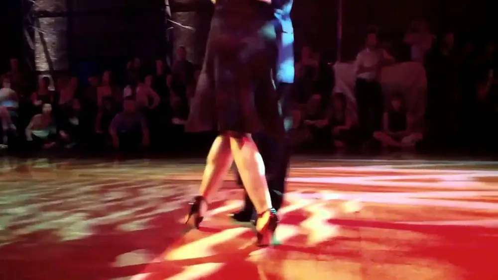 Video thumbnail for Fabian Peralta and Josefina Bermudez — "Amarras" — 1/4 at Wawel Tango 2013