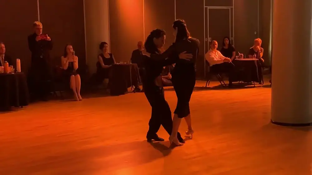 Video thumbnail for Maria Elena Ybarra y Hoi Shan Leung tango performance 2 at Tango Cafe on 20230315