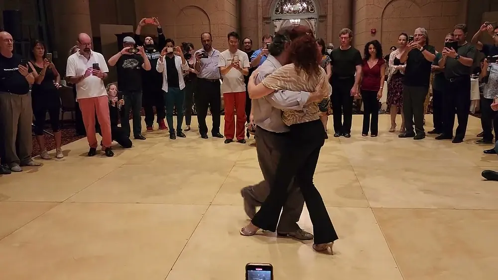 Video thumbnail for Argentine Tango Workshop: Gustavo Naveira & Giselle Anne - boleo via cross: El Amanecer