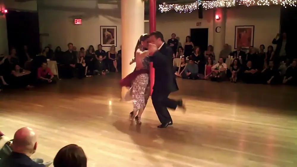 Video thumbnail for Argentine tango: Gabriel Missé & Analía Centurión - Tres Equinas
