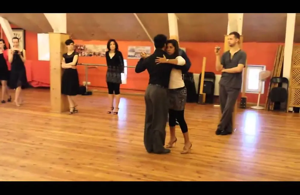Video thumbnail for Recien - Ricardo Tanturi - Sebastián Achaval & Roxana Suarez (2014) Argentine Tango Caminata