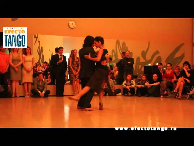 Video thumbnail for Gaston Torelli y Moira Castellanno dance in milonga-solidaria 1