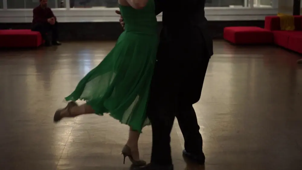 Video thumbnail for Guillermina Quiroga & Mariano Logiudice dancing a Vals at Dartmouth