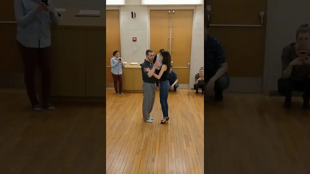 Video thumbnail for Argentine Tango: Cadena with Adam Cornett