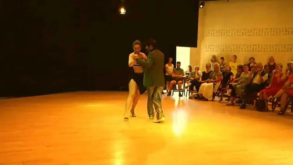 Video thumbnail for Anna Sol & Aldo Velásquez, Milonga querida, Juan d'Arienzo, Ry, Denmark, July 2014