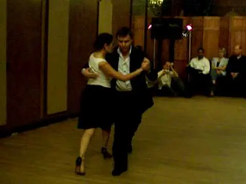 Video thumbnail for Natalia Hills & Gabriel Miss tango performance 2
