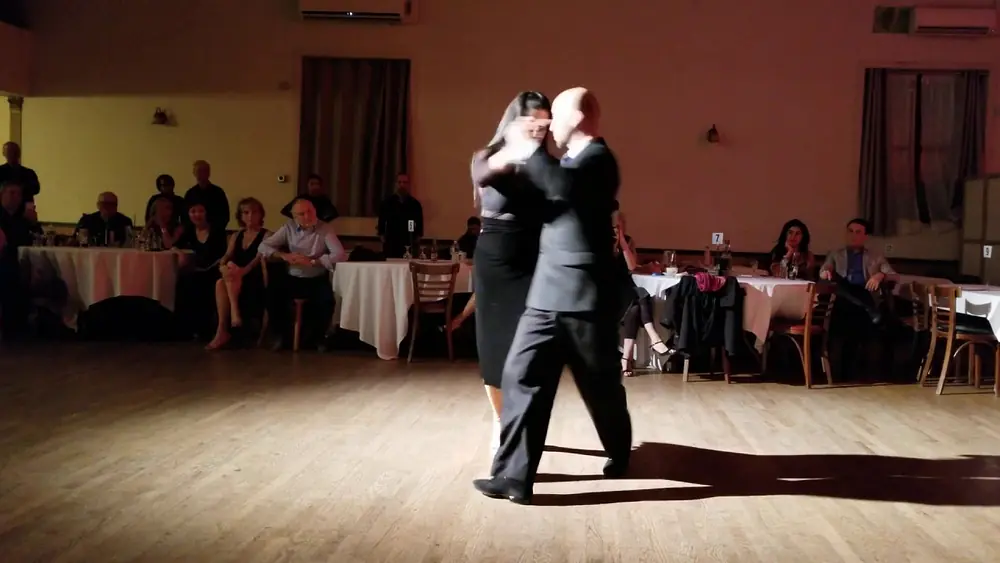 Video thumbnail for Argentine tango: María Inés Bogado & Orlando Reyes - En tu corazón