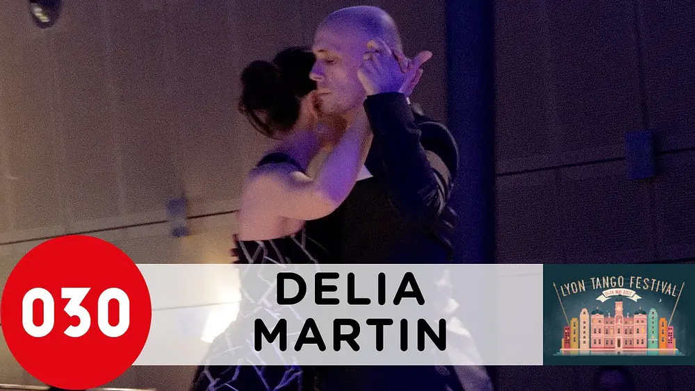 Video thumbnail for Delia Dragut and Martin Lutsch – Qué vas buscando muñeca