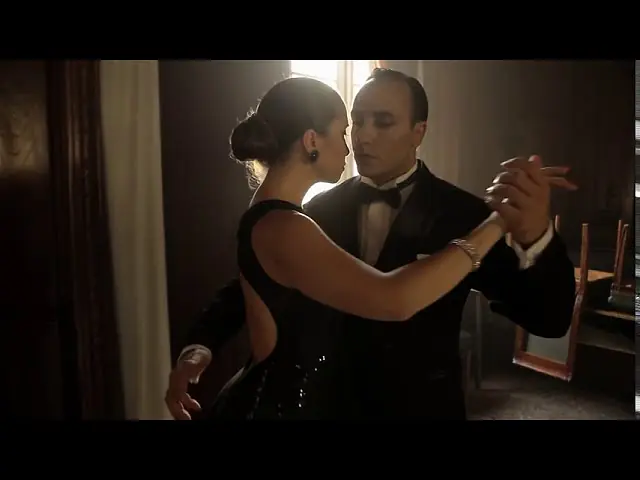 Video thumbnail for Maximiliano Cristiani y Juliana Maggioli bailan el tango Tigre Viejo