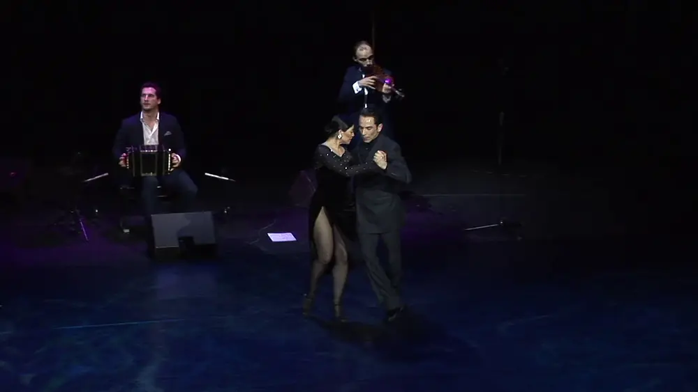Video thumbnail for Geraldin Rojas & Ezequiel Paludi, Solo Tango Orquesta "No hay tierra como la mía"