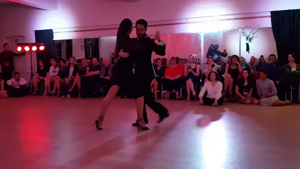 Video thumbnail for Natasha Lewinger & Haris Mihail @ Tango Etnia London 2020 1/4