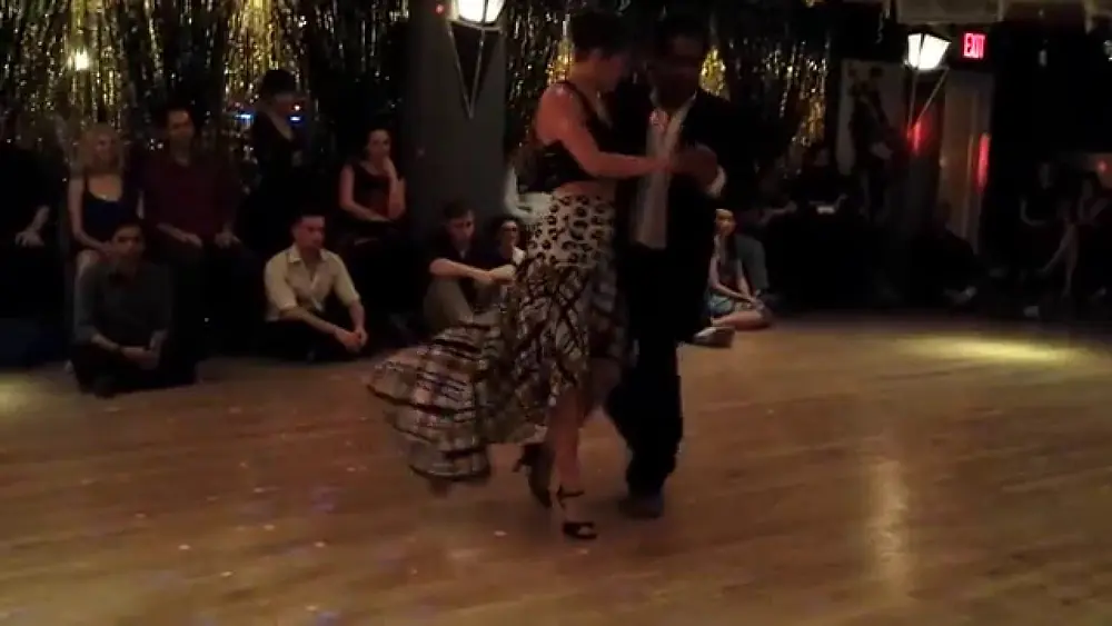 Video thumbnail for Argentine tango: Andres Amarilla & Katherine Gorsuch - Soñar Y Nada Mas