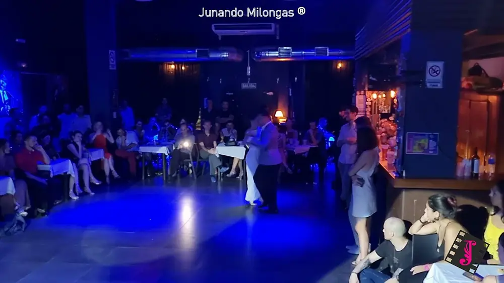 Video thumbnail for SUYAY QUIROGA & JONNY CARVAJAL || "Milonguero Viejo" (Carlos Di Sarli)
