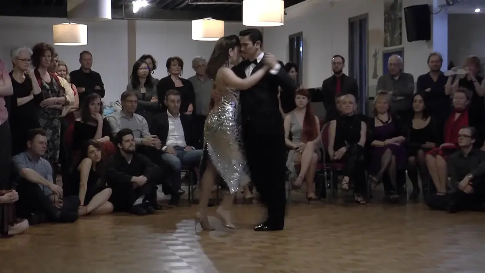 Video thumbnail for Juliano Andrade and Paula Emerick in De La Noche (3)  "Tango Brujo" J.d'Arienzo