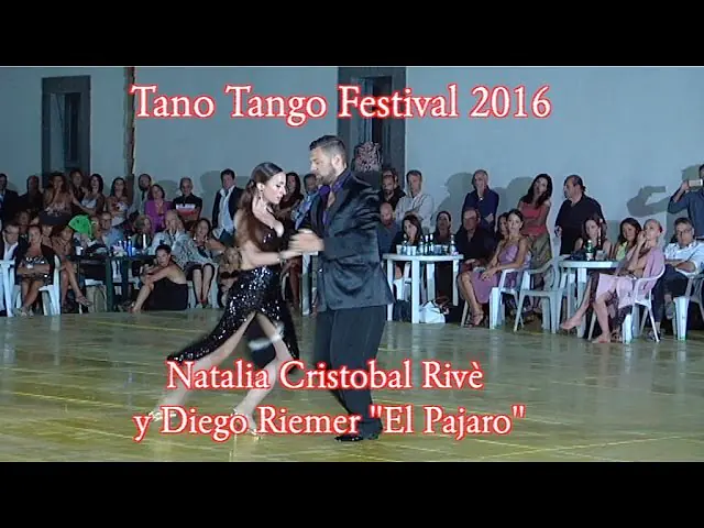 Video thumbnail for Tango Magazine Tano Tango Festival 2016.Natalia Cristobal Rivè y Diego Riemer "el Pajaro"