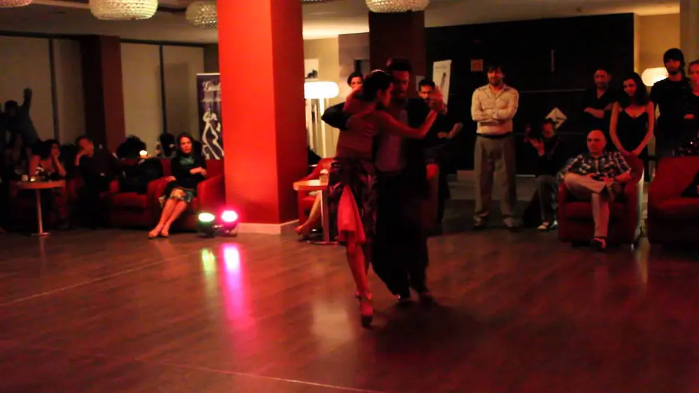 Video thumbnail for Candela Ramos & Adrian Luppi 2/4 "Coqueta" Tango