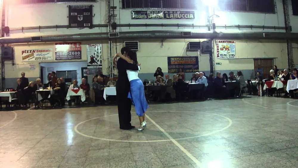 Video thumbnail for SUNDERLAND CLUB (Milonga Malena) - 2/3 - Juliana Aparicio y José Almar ::Jul.2013::
