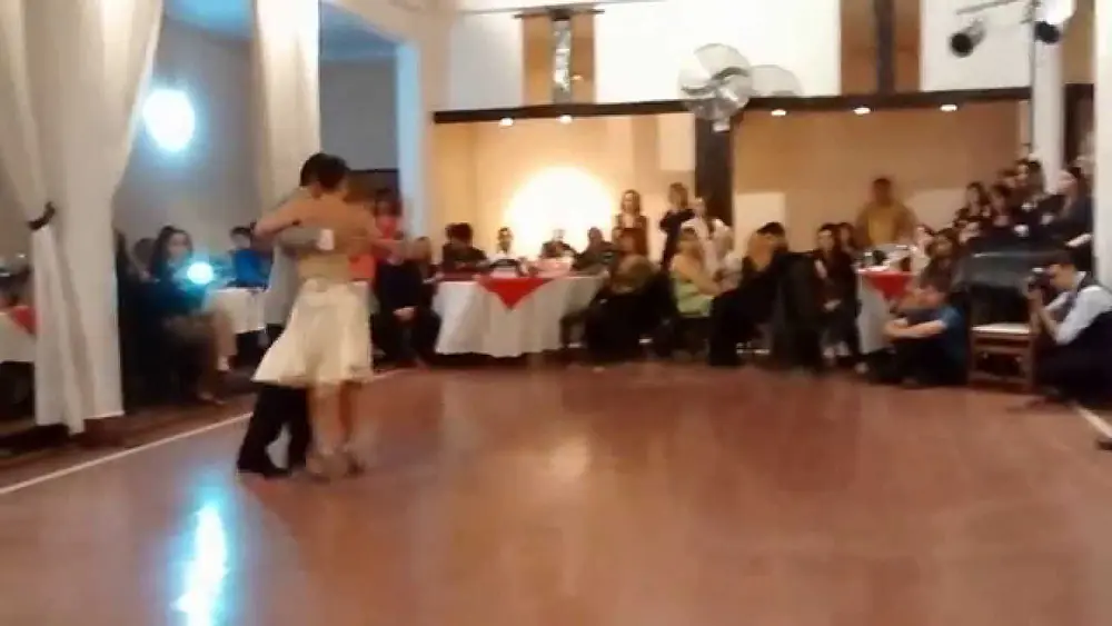 Video thumbnail for Adriana Laplaca y Marcelo Perez - Duelo Criollo (tango) - Di Sarli / Duran