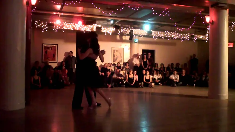 Video thumbnail for Argentine Tango - Eric Lindgren & Jenna Rohrbacher NYC (1)