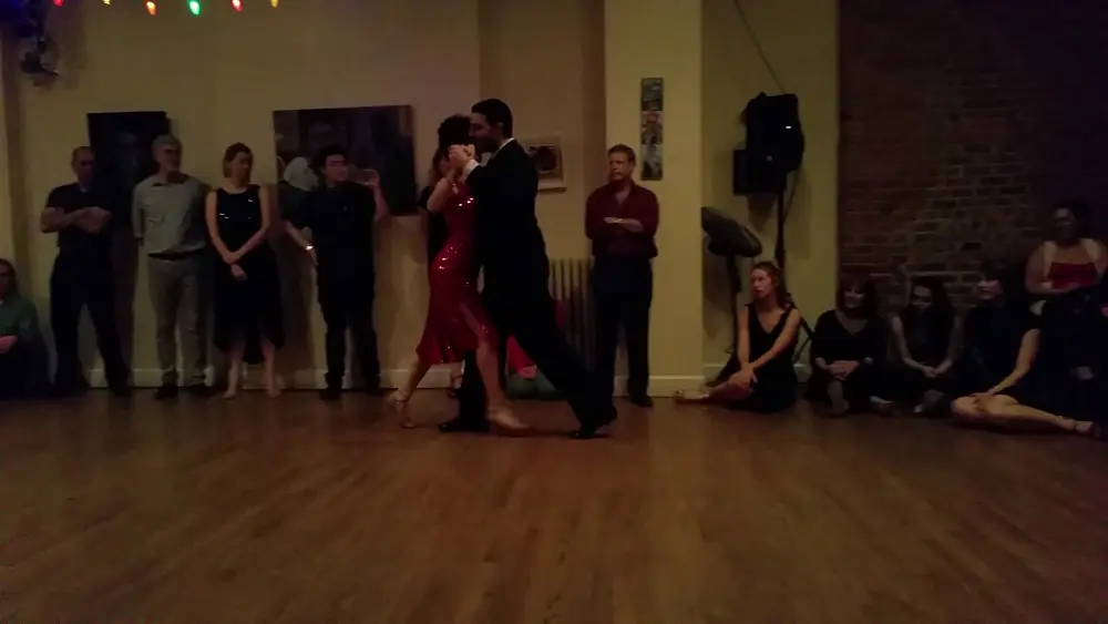 Video thumbnail for Argentine tango: Florencia Borgnia and Marcos Dario Pereira - Jugando Jugando
