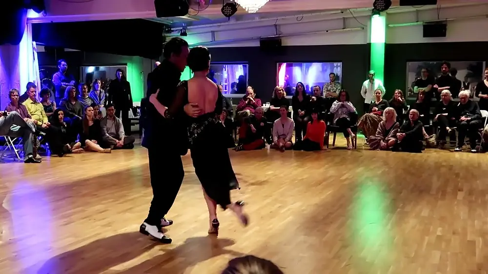 Video thumbnail for Mariano ''Chicho'' Frumboli & Juana Sepúlveda dance Rubén Juarez' Último tango en Buenos Aires
