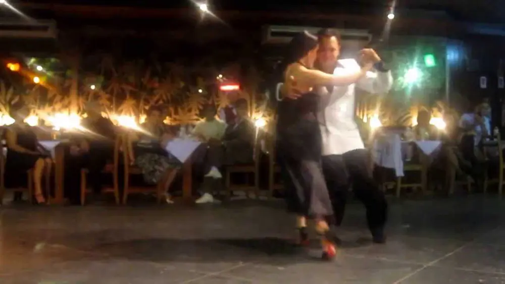 Video thumbnail for Oscar Mandagaran & Georgina Vargas in Rio 3 Milonga "Flor de Monserrat"