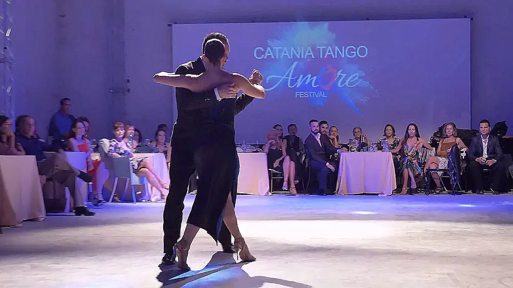 Video thumbnail for Loukas Balokas-Georgia Priskou, Lo vi en tus ojos, Tipica Victor, Catania Tango Amore