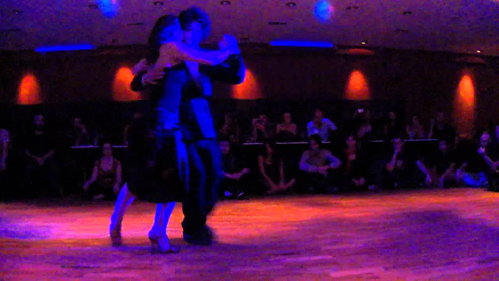 Video thumbnail for (1) Federico Naveira & Ines Muzzopappa  - El Yeite Tango Club