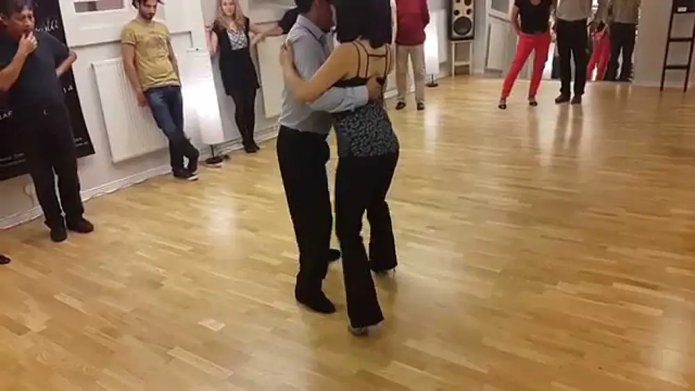 Video thumbnail for Tango Corazón Fortsättning Class 2 with Julieta Qüesta and Rauli Choque