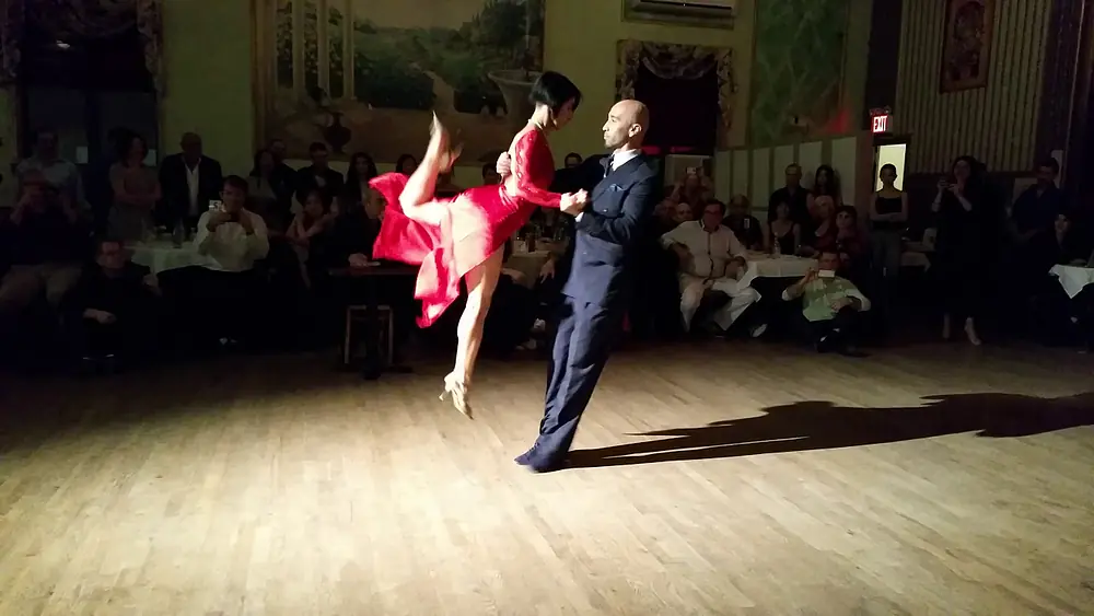 Video thumbnail for Argentine tango: Pelando Variacion NYC finals - Orlando Reyes & Adriana Salgado