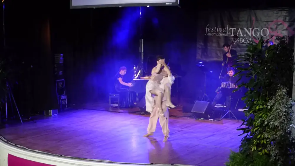 Video thumbnail for Mariano Otero e Alejandra Heredia (2) - Festival Internacional de Tango de Lisboa 5/6/2015