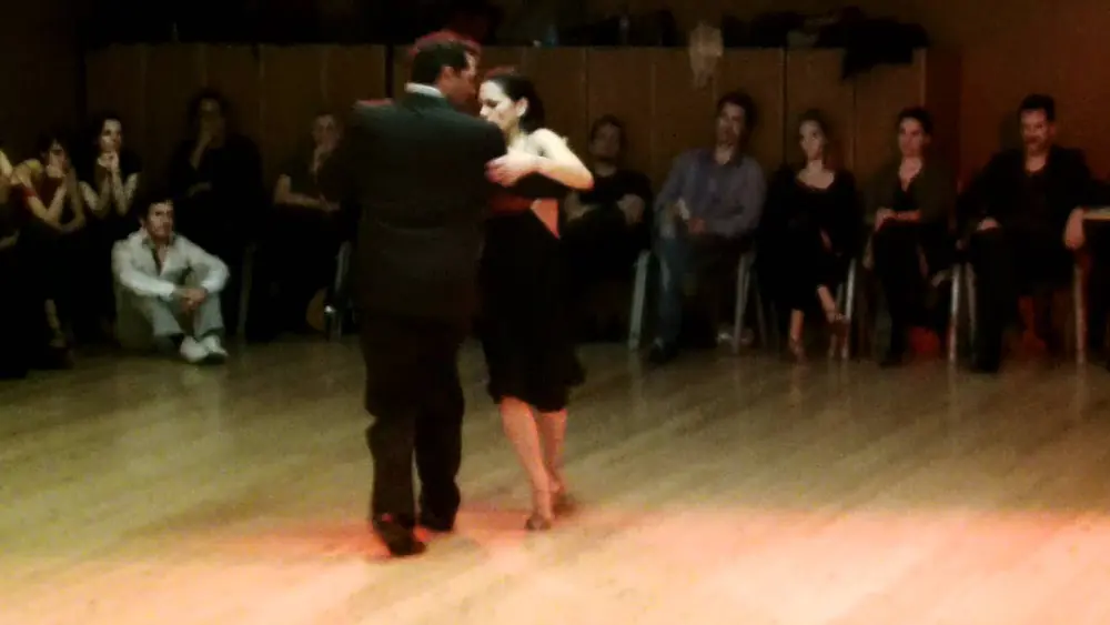 Video thumbnail for Jorge Pahl y Verónica Palacios bailan con Osvaldo Pugliese