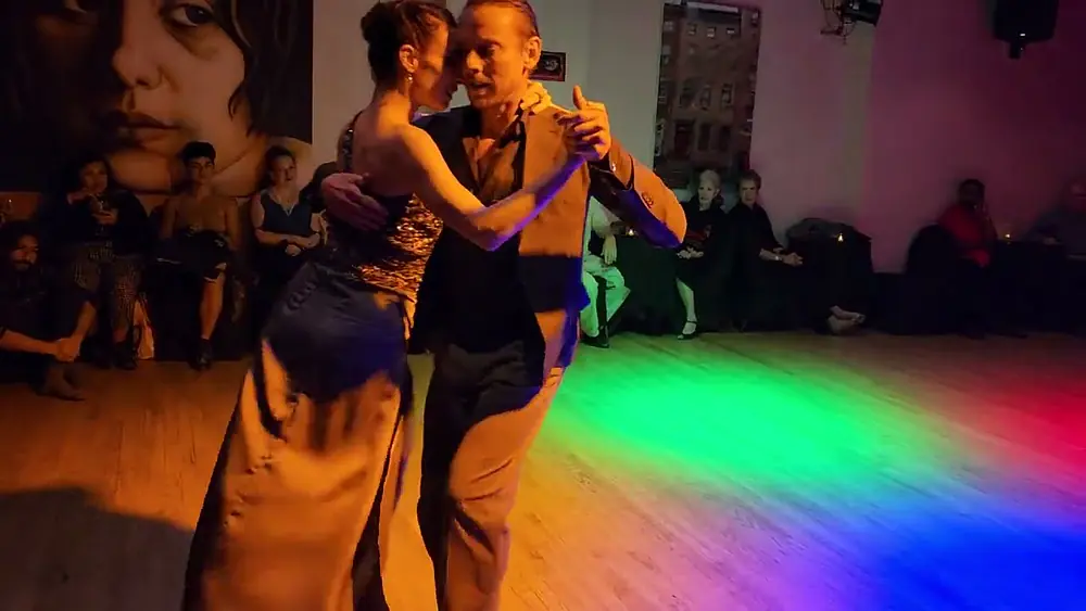 Video thumbnail for Argentine tango: Virgina Vasconi & Jaimes Friedgen - Cuatro Palabras